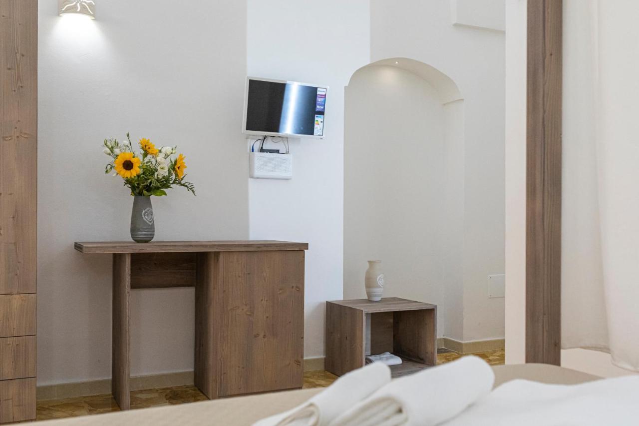 Corte Rovito Rooms & Suites Ugento Zewnętrze zdjęcie